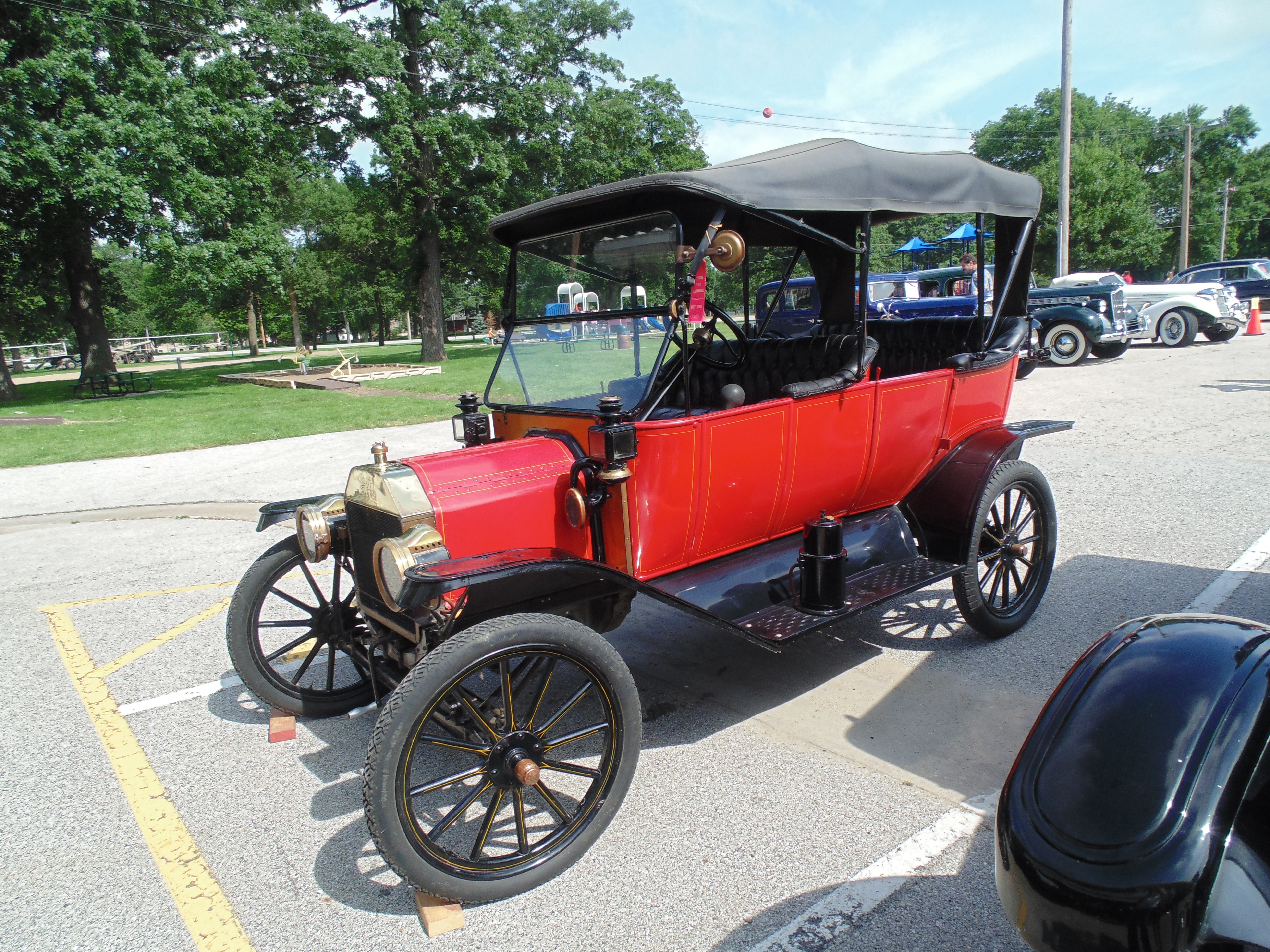 1913-Ford-Touring
