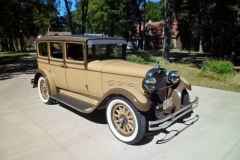 28-Dodge-Sedan
