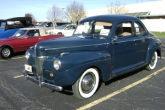 1941-Ford-Deluxe-Opera-Coupe
