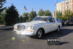 1963-Studebaker-Gran-Turismo-2dr