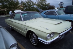 1965-Ford-Thunderbird