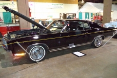1972-Chevrolet-Monte-Carlo