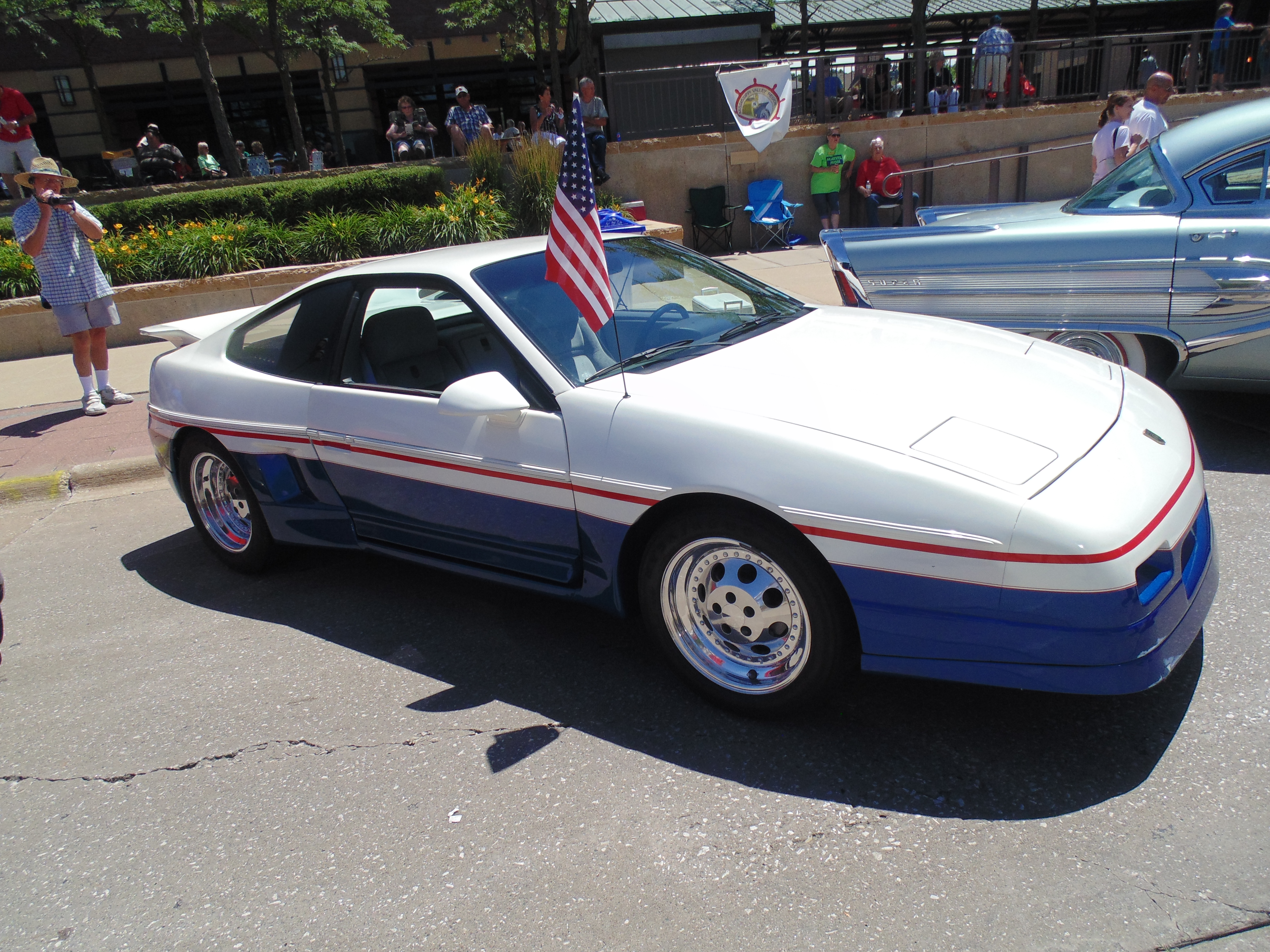 1986-Pontiac-Fiero-SE-Coupe-Prototype